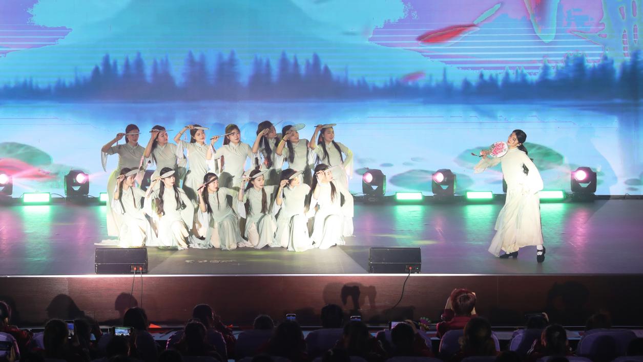 古典舞《同簪》 古典舞《同簪》